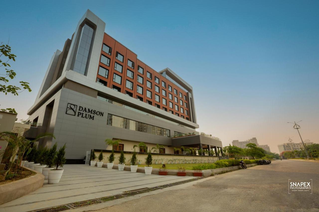 Damson Plum Hotel Lucknow Buitenkant foto